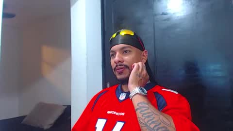 Snapshot of wesleyrogger chatting on 24, 10, 2025 Wesley Rogger online show from 24, 10, 2025