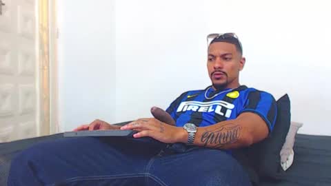 Snapshot of wesleyrogger chatting on 25, 10, 2025 Wesley Rogger online show from 25, 10, 2025