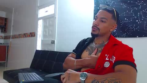 Snapshot of wesleyrogger chatting on 30, 10, 2025 Wesley Rogger online show from 30, 10, 2025