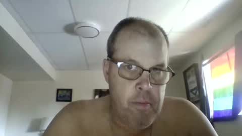 westcoasthockeyplayer online show from 19, 4, 2026