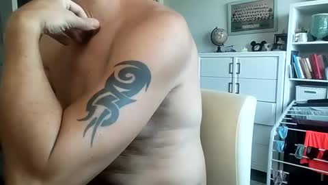 Snapshot of westernhimtim chatting on 1, 10, 2025 westernhimtim online show from 1, 10, 2025