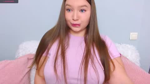 molly online show from 4, 3, 2025