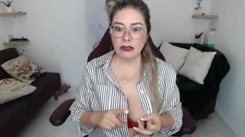 Diva online show from 13, 7, 2026