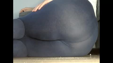 Snapshot of wet_pants2022 chatting on 14, 2, 2025 wet_pants2022 online show from 14, 2, 2025