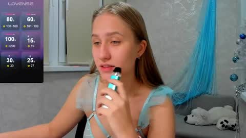 Sonya online show from 1, 1, 2025