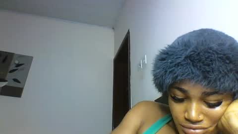 Snapshot of wetdripbitch chatting on 18, 1, 2026 wetdrippusy online show from 18, 1, 2026