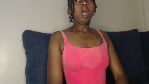 Snapshot of wetfreakym chatting on 4, 7, 2026 Bella online show from 4, 7, 2026