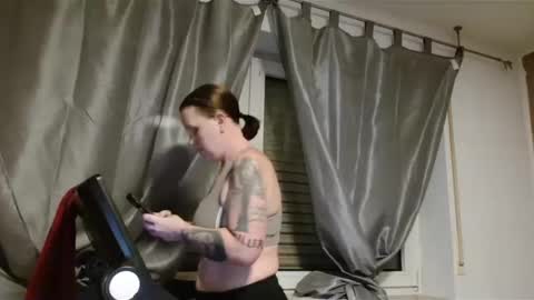 Snapshot of wetgerman2 chatting on 8, 1, 2025 Wetgerman online show from 8, 1, 2025