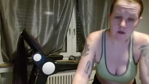 Snapshot of wetgerman2 chatting on 2, 2, 2025 Wetgerman online show from 2, 2, 2025