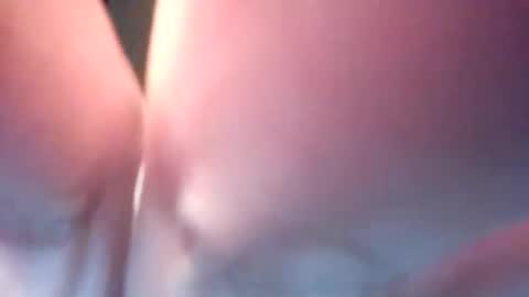 Snapshot of wetkyliecreams chatting on 6, 1, 2025 Kylie online show from 6, 1, 2025