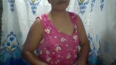 Snapshot of wetpussie4_you chatting on 17, 9, 2025 wetpussie4_you online show from 17, 9, 2025