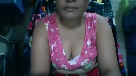 Snapshot of wetpussie4_you chatting on 18, 9, 2025 wetpussie4_you online show from 18, 9, 2025
