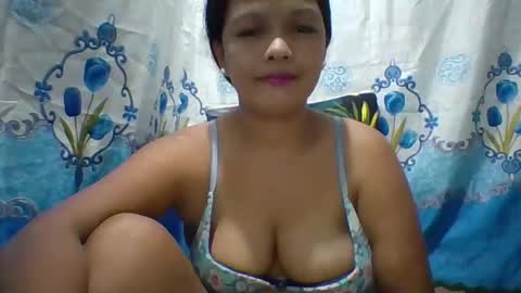 Snapshot of wetpussie4_you chatting on 2, 10, 2025 wetpussie4_you online show from 2, 10, 2025
