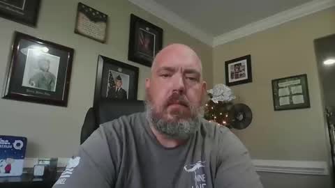 Snapshot of wguytonga chatting on 19, 12, 2025 wguytonga online show from 19, 12, 2025