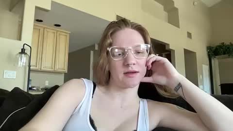 Madasyn Rose online show from 10, 2, 2026