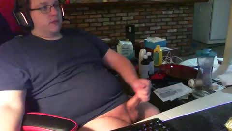 whateverdude555 online show from 2, 12, 2025