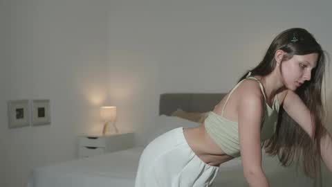 Snapshot of whisper_of_love chatting on 7, 6, 2026 Naomi online show from 7, 6, 2026