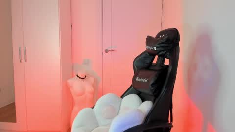 Bella online show from 24, 3, 2026