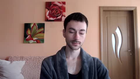 Tom online show from 28, 3, 2026