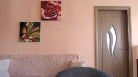 Tom online show from 22, 4, 2026