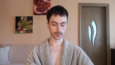 Tom online show from 12, 7, 2026