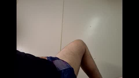 whiteboi9284 online show from 21, 11, 2025