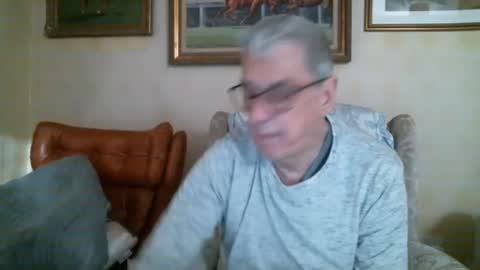 Snapshot of whitebriefs009 chatting on 13, 1, 2025 whitebriefs009 online show from 13, 1, 2025