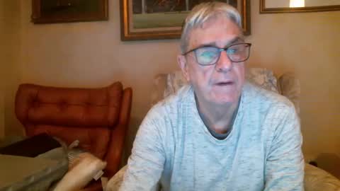 Snapshot of whitebriefs009 chatting on 15, 1, 2025 whitebriefs009 online show from 15, 1, 2025