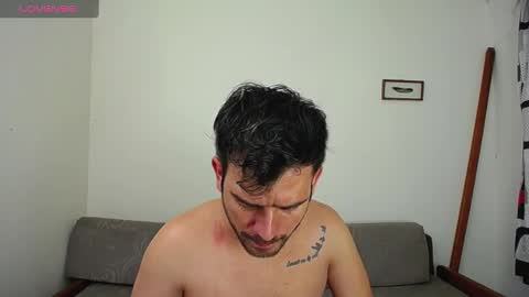 Dylan white online show from 10, 1, 2025