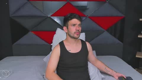 Dylan white online show from 28, 2, 2025