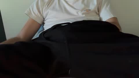 Snapshot of whiteeuropaboy chatting on 24, 2, 2026 whiteeuropaboy online show from 24, 2, 2026