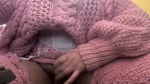 whitesweater online show from 2, 12, 2024