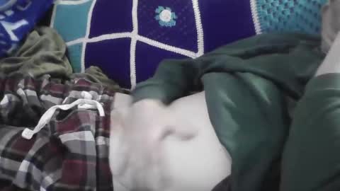 Snapshot of whitetail68 chatting on 16, 11, 2025 PETER online show from 16, 11, 2025