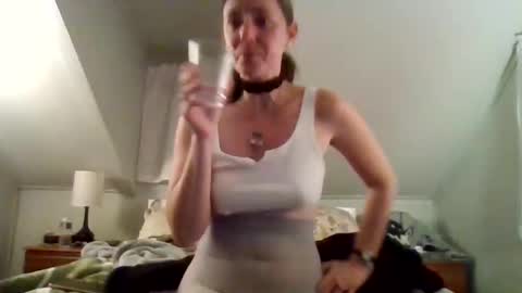 Snapshot of who_is_miss_dior chatting on 10, 11, 2025 Miss Dior online show from 10, 11, 2025