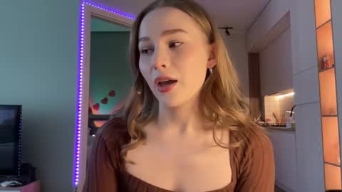 Alisa online show from 21, 12, 2024