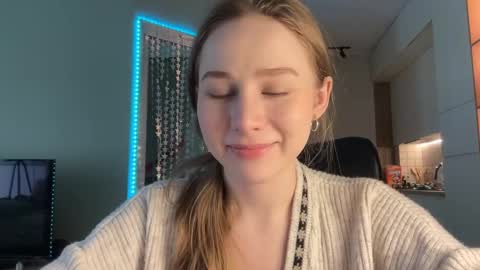 Alisa online show from 19, 1, 2025