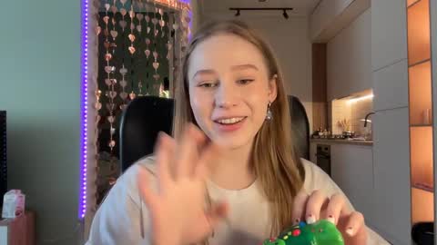 Alisa online show from 26, 2, 2025