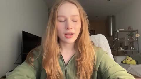 Alisa online show from 30, 9, 2025