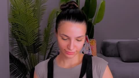 whoislulu online show from 17, 1, 2025