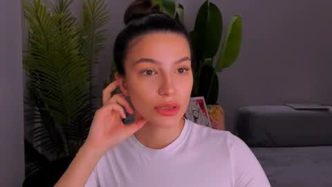 whoislulu online show from 31, 1, 2025