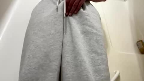 whosstin online show from 12, 10, 2025