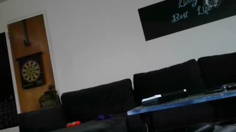 whosten0 online show from 4, 3, 2026