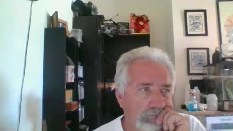 Snapshot of whs4fem chatting on 22, 4, 2026 whs4fem online show from 22, 4, 2026