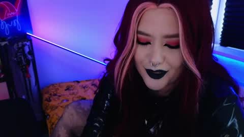 Laura  online show from 23, 5, 2026