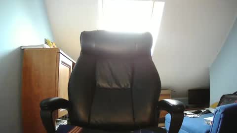 Snapshot of wickes71 chatting on 14, 12, 2024 Tommy online show from 14, 12, 2024