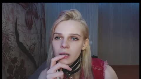 Snapshot of wicky_hey chatting on 28, 2, 2025 Victoria online show from 28, 2, 2025