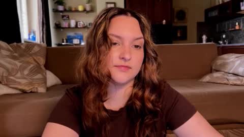 Snapshot of wievin chatting on 29, 10, 2025 VI online show from 29, 10, 2025