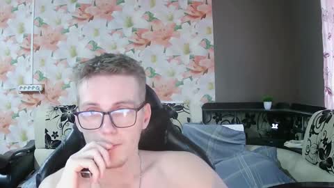 Snapshot of wiiinkyyy chatting on 29, 11, 2025 wiiinkyyy online show from 29, 11, 2025
