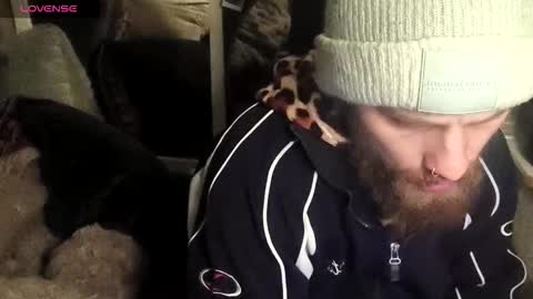 Snapshot of wilclyde1996 chatting on 15, 2, 2026 wilclyde1996 online show from 15, 2, 2026