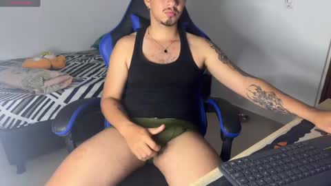 wild_cowboyy online show from 4, 4, 2026